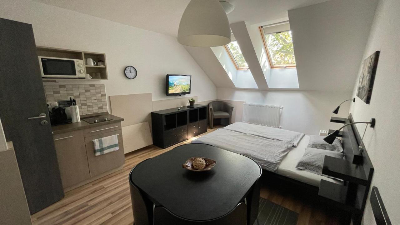 פץ' Benevia Apartments מראה חיצוני תמונה