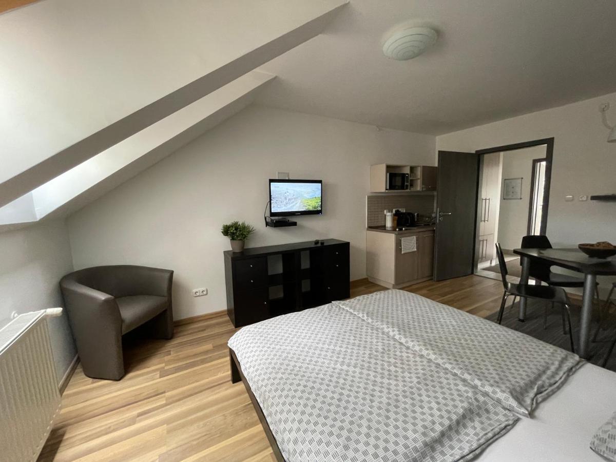 פץ' Benevia Apartments מראה חיצוני תמונה